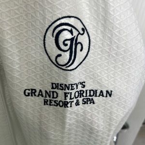 NWT .. Disney Grand Floridian .. robe